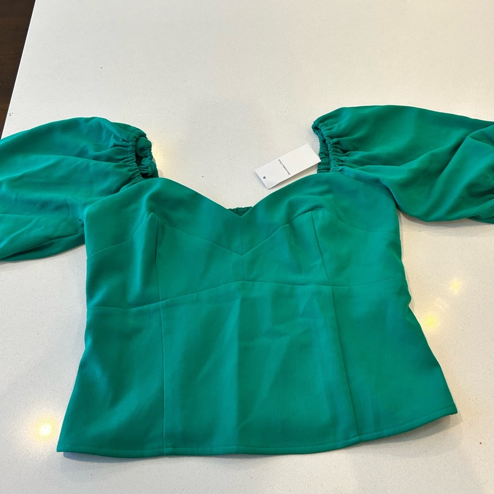 NWT Abercrombie bubble sleeve top